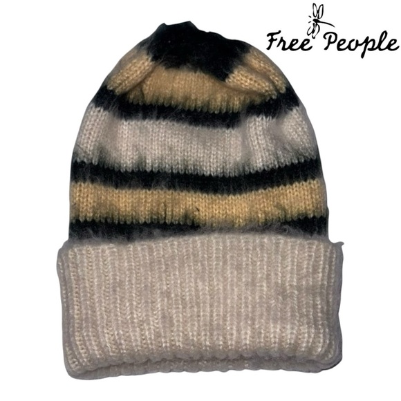 Free People (NWT) Beanie - Picture 1 of 5